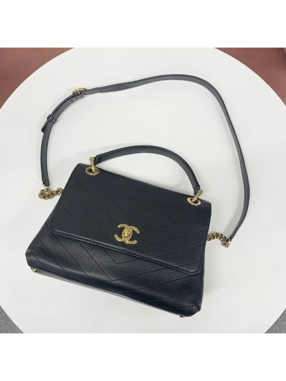 Chanel CC Logo Chain 2-Way Shoulder Bag